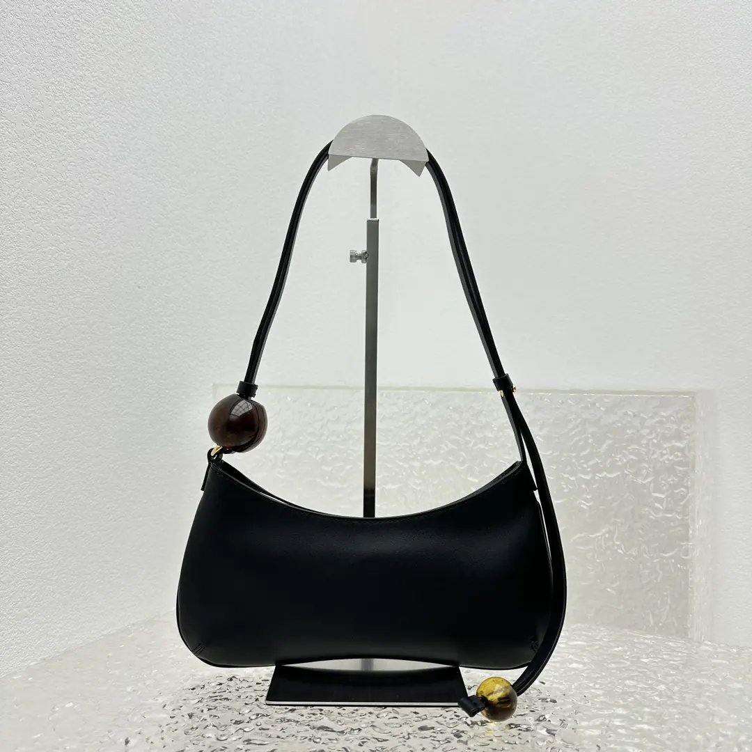 Jacquemus Style Black Leather Crossbody Bag Lookbook Reference image 4