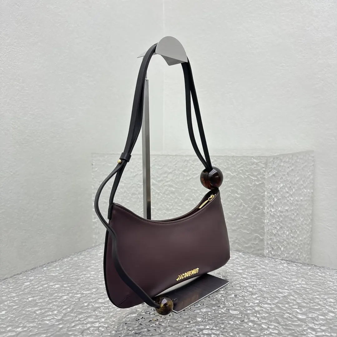 Jacquemus Style Brown Leather Crossbody Bag Lookbook Reference image 3