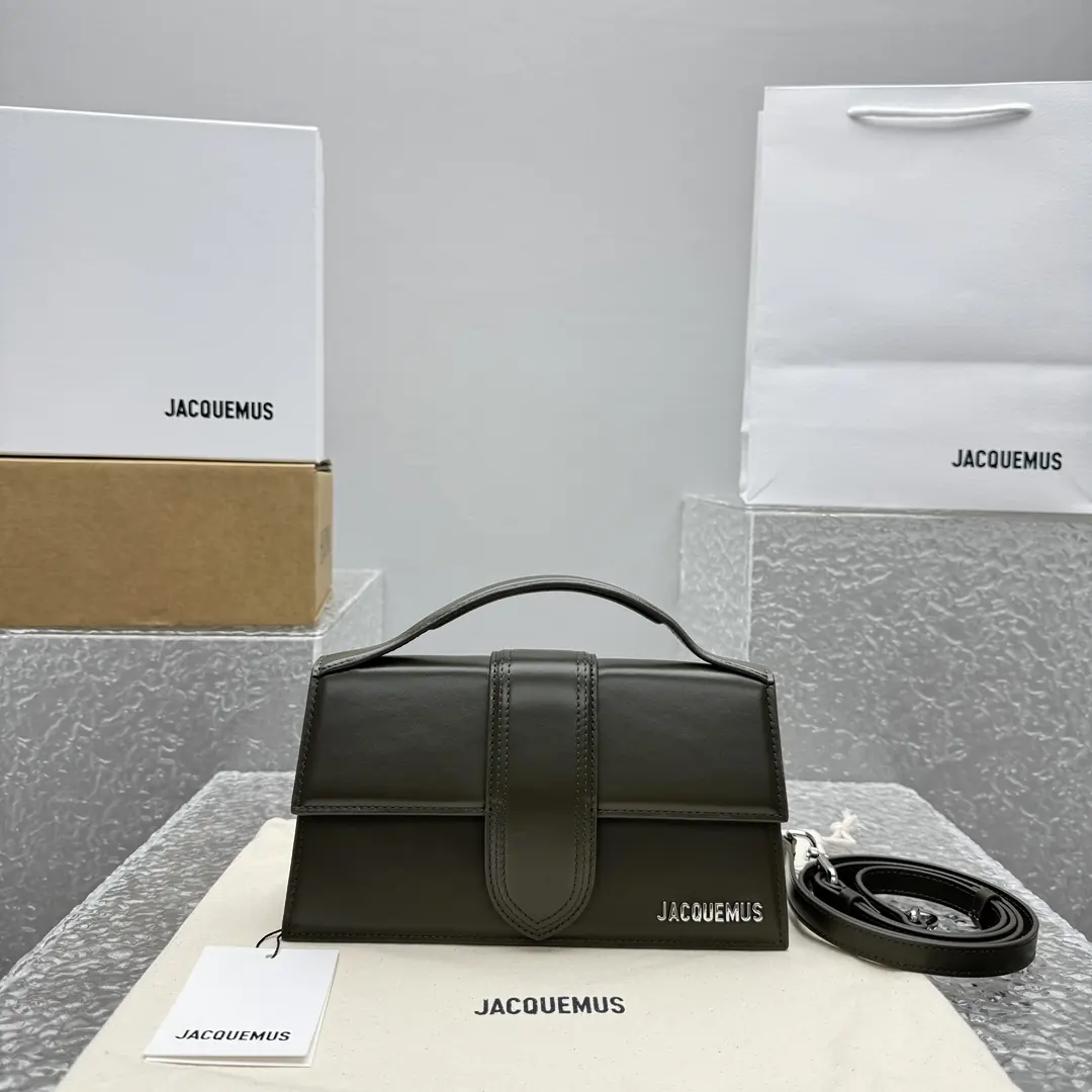 Jacquemus Style Green Leather Crossbody Bag Lookbook Reference image 1