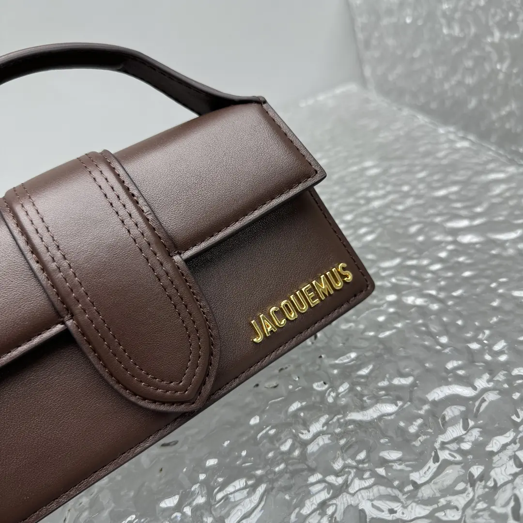 Jacquemus Style Leather Crossbody Bag Lookbook Reference image 5