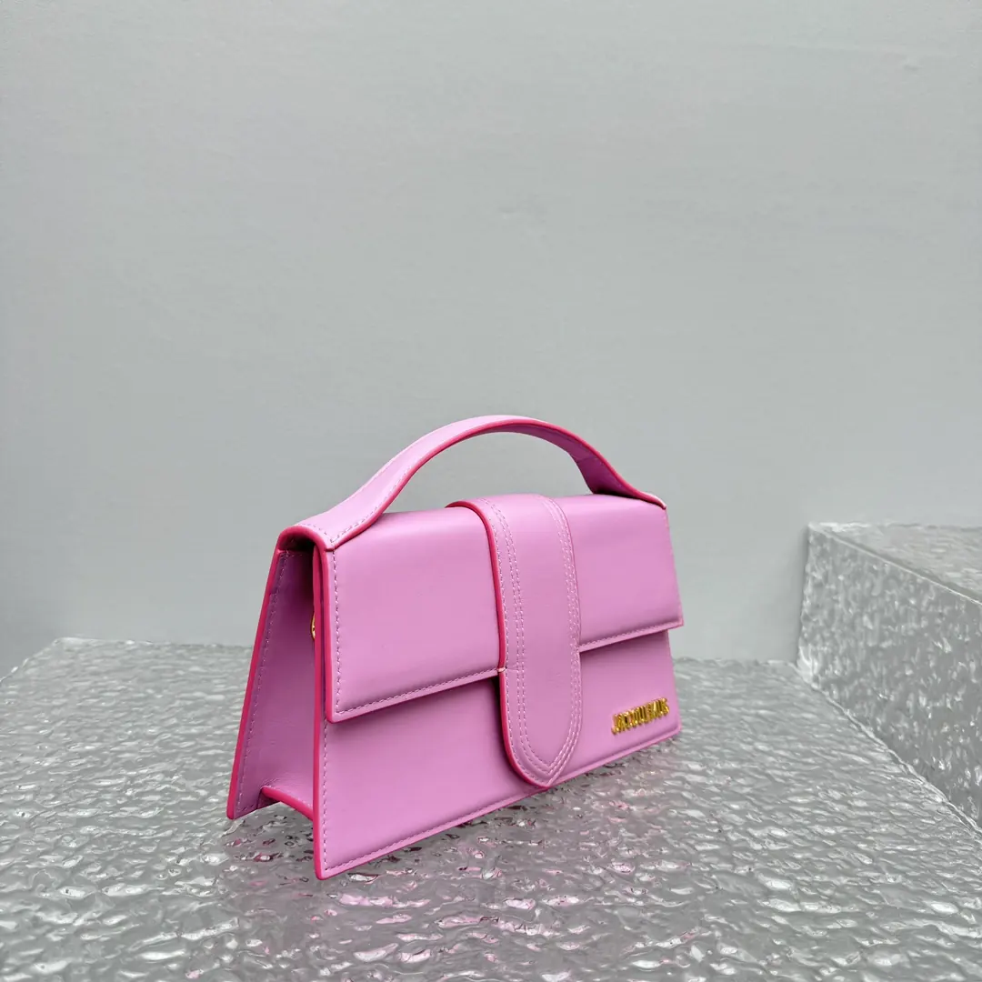 Jacquemus Style Leather Crossbody Bag Lookbook Reference image 3