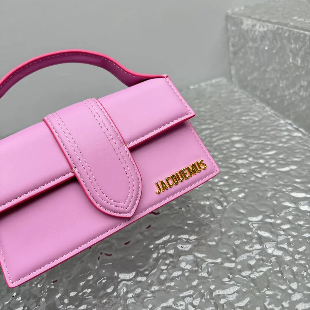 Jacquemus Style Leather Crossbody Bag Lookbook Reference image 5