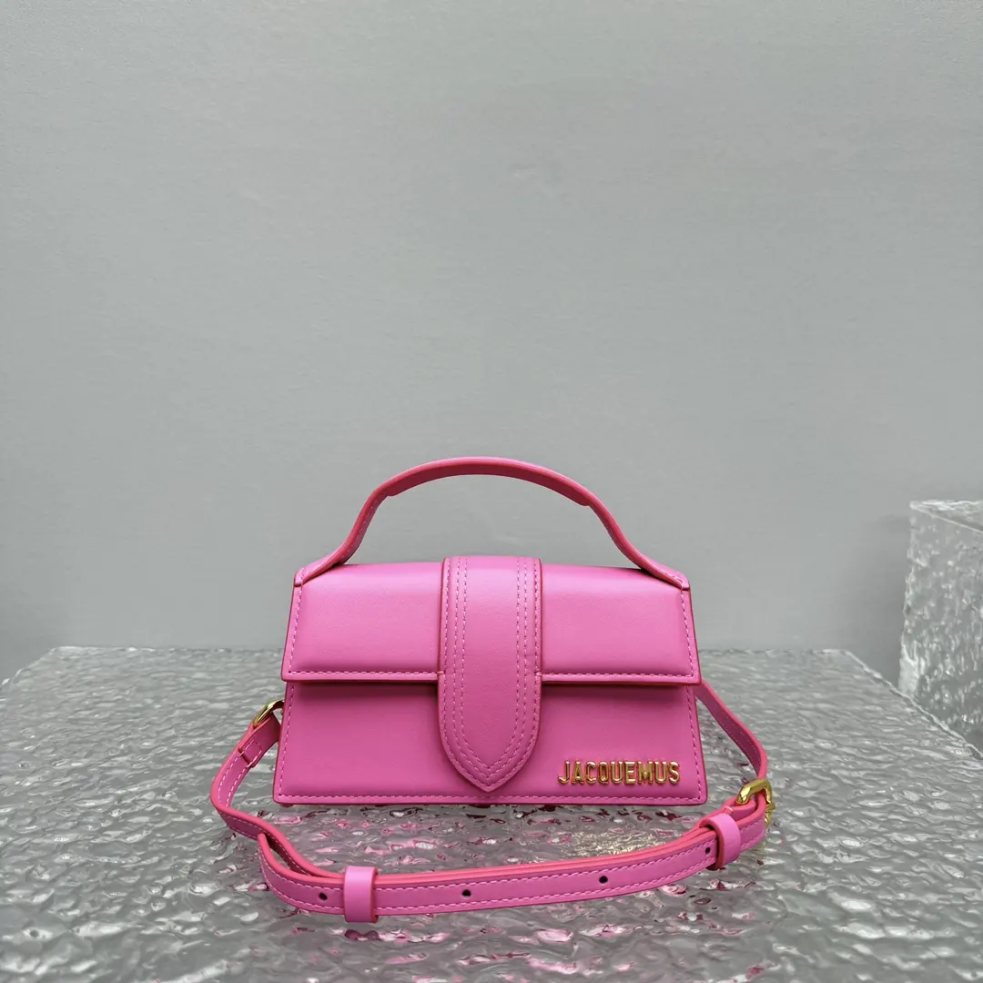 Jacquemus Style Pink Leather Crossbody Bag Lookbook Reference image 2