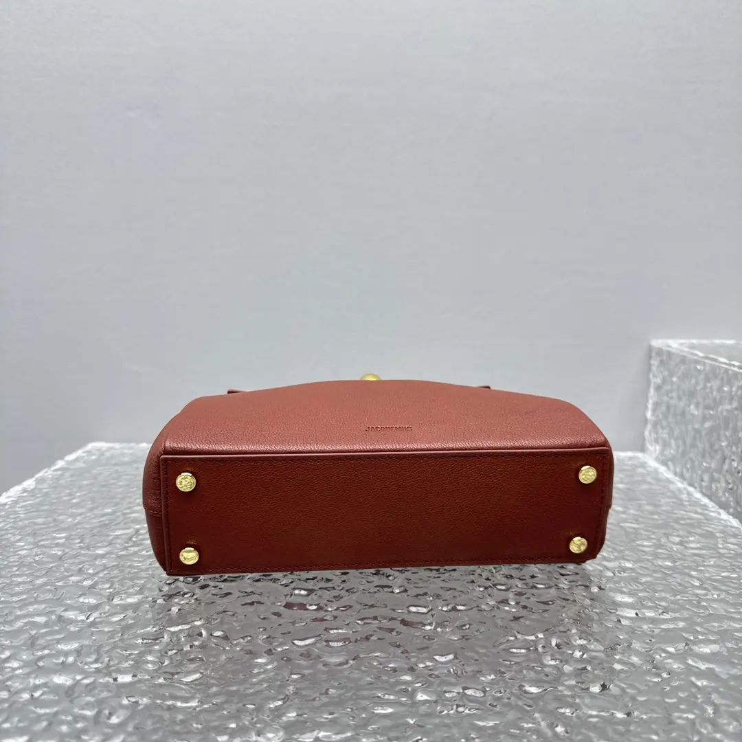 Jacquemus Style Red Leather Top Handle Bag Lookbook Reference image 4