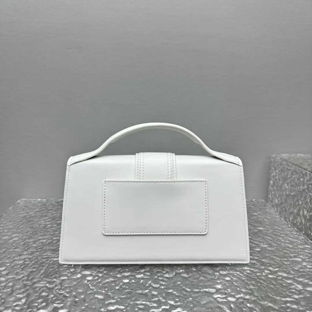 Jacquemus Style White Leather Crossbody Bag Lookbook Reference image 3