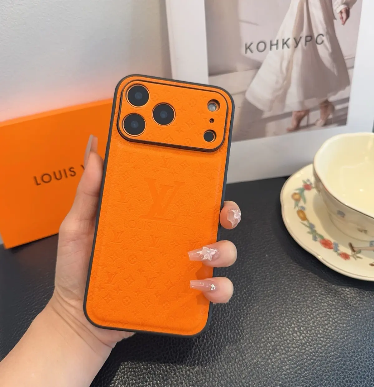 Key Buckle（钥匙扣） Style Leather Phone Case Lookbook Reference image 1