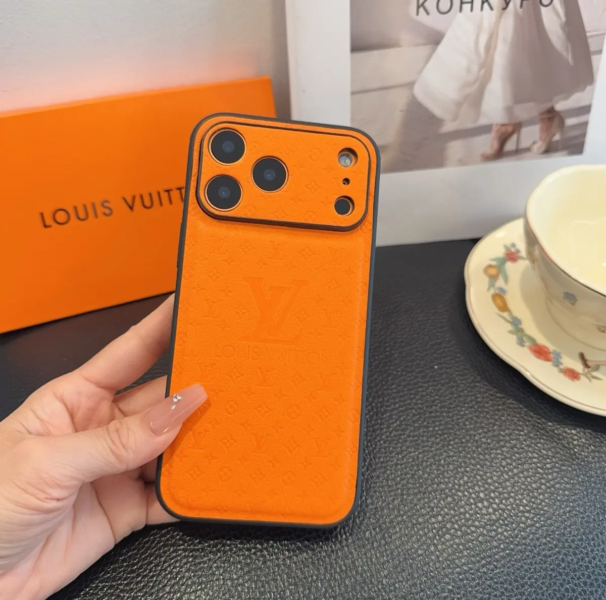 Key Buckle（钥匙扣） Style Leather Phone Case Lookbook Reference image 4