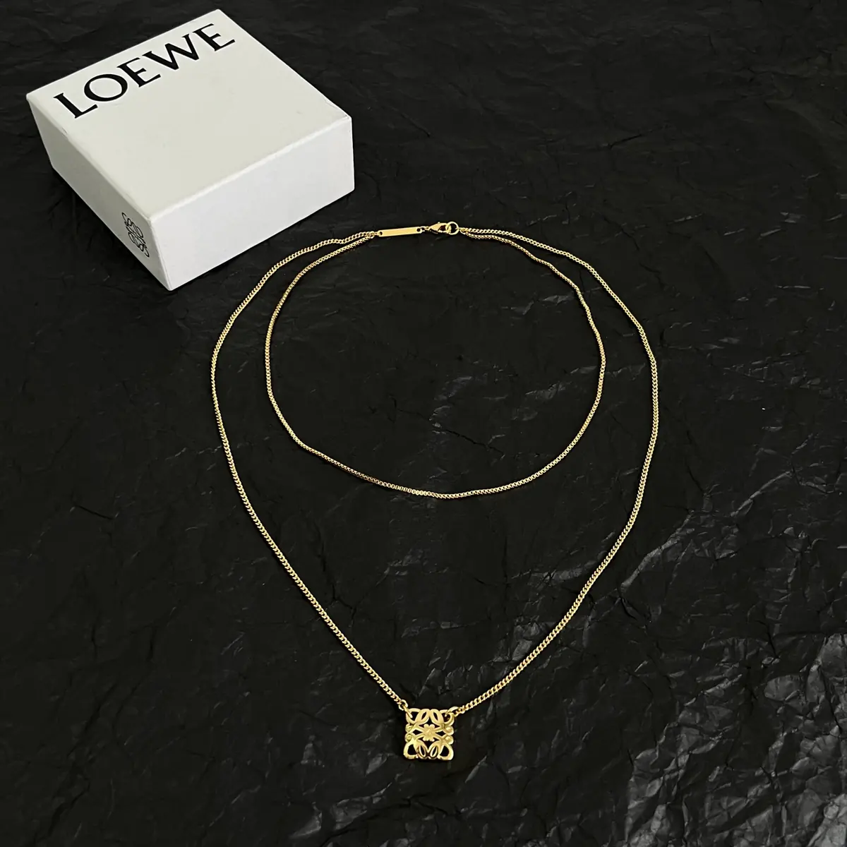 Loewe Style Accessories Lookbook Reference image 2