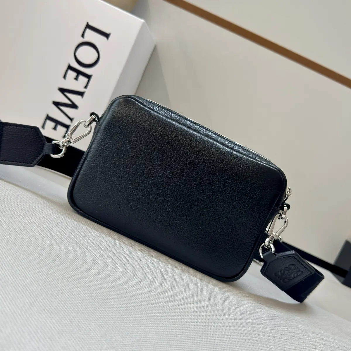 Loewe Style Black Leather Messenger Bag Lookbook Reference image 3