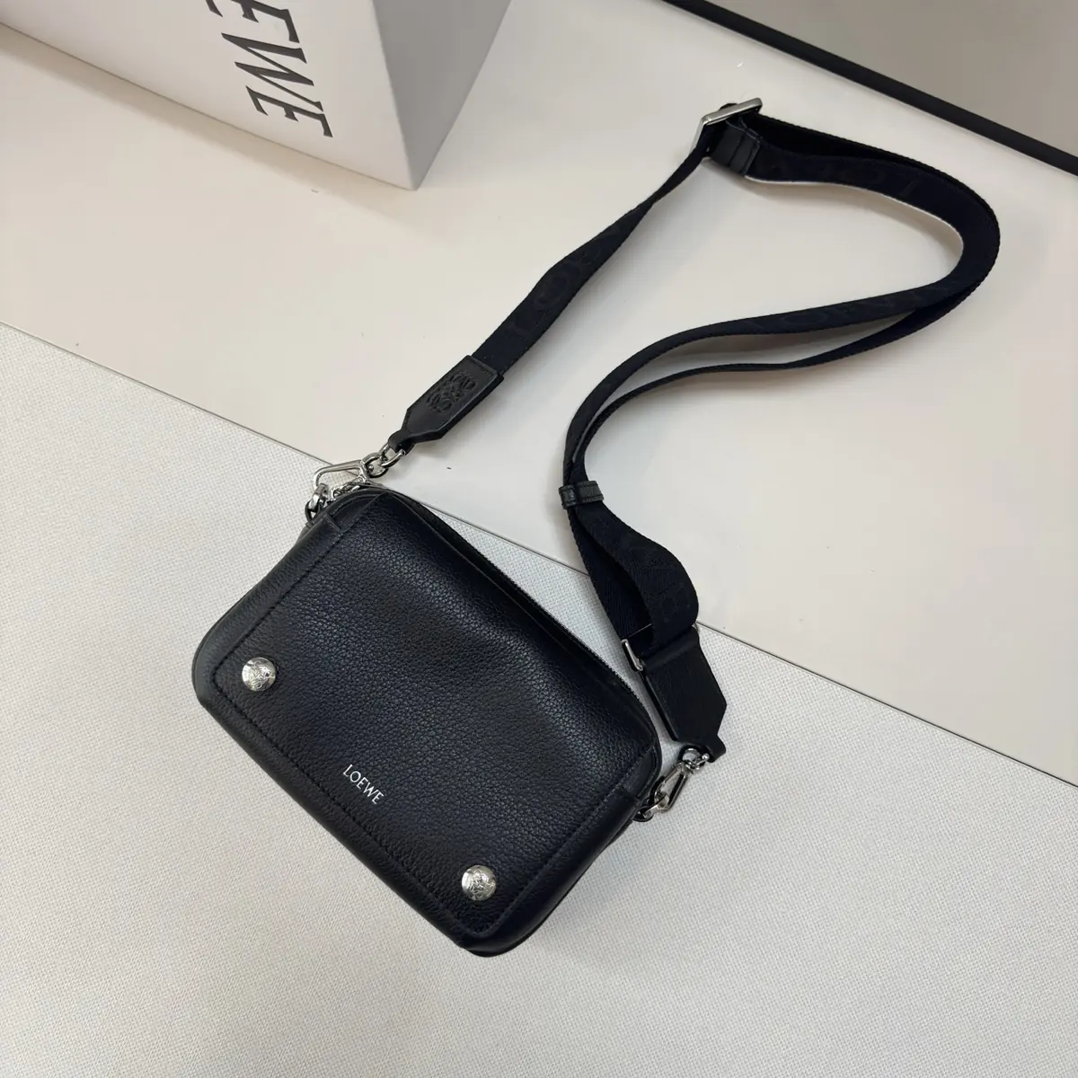 Loewe Style Black Leather Messenger Bag Lookbook Reference image 5