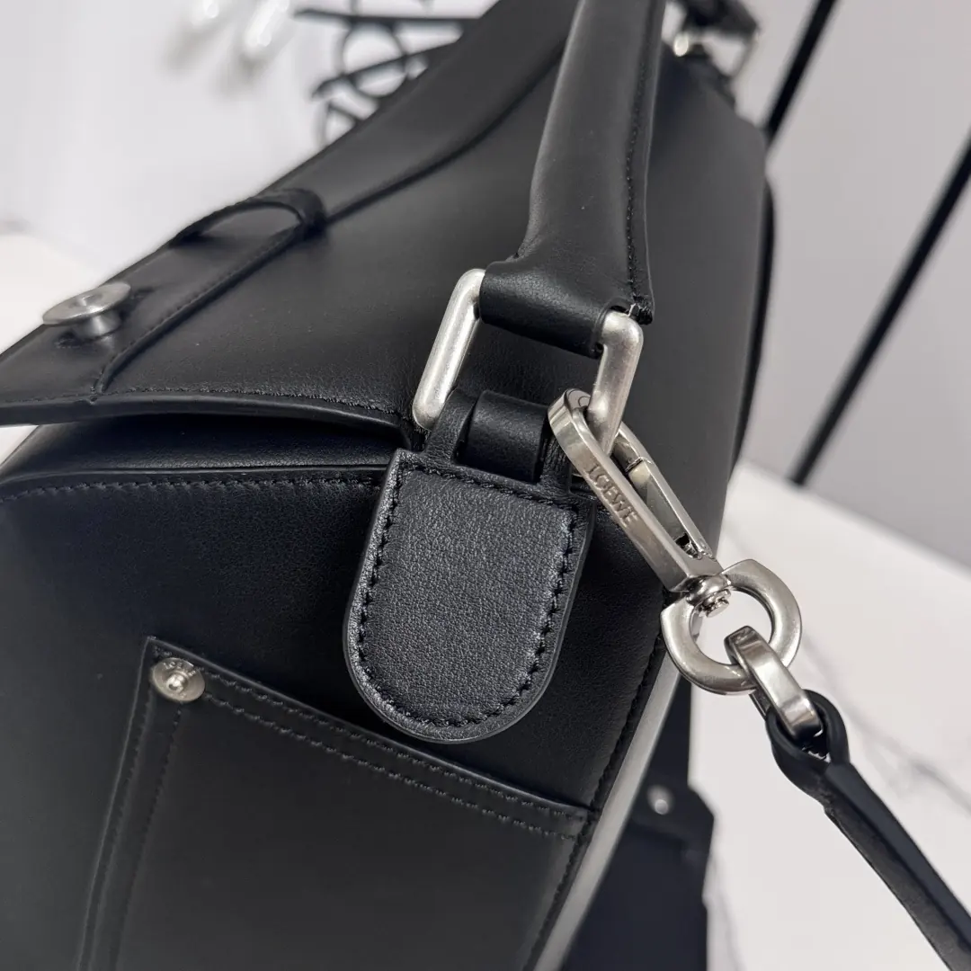 Loewe Style Black Leather Top Handle Bag Lookbook Reference image 6