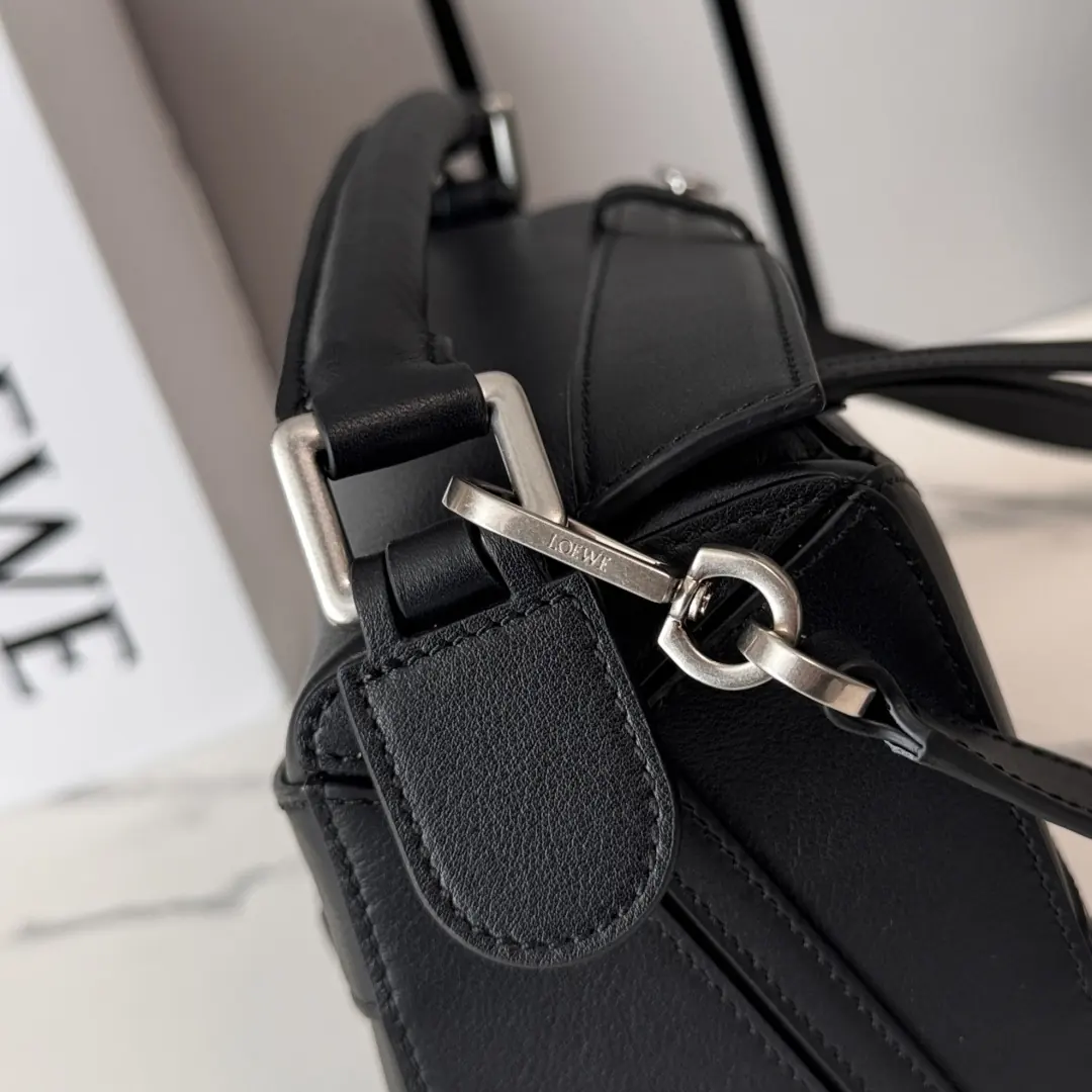 Loewe Style Black Leather Top Handle Bag Lookbook Reference image 6
