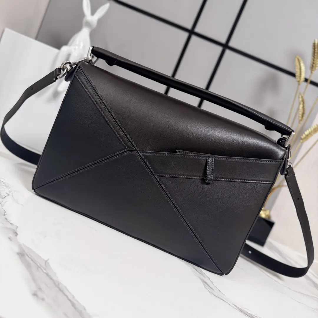 Loewe Style Brown Leather Top Handle Bag Lookbook Reference image 3