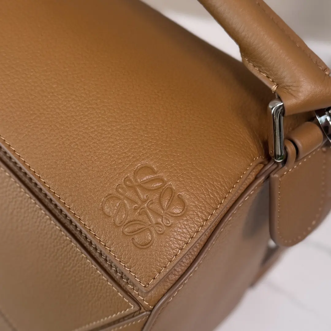 Loewe Style Brown Leather Top Handle Bag Lookbook Reference image 5