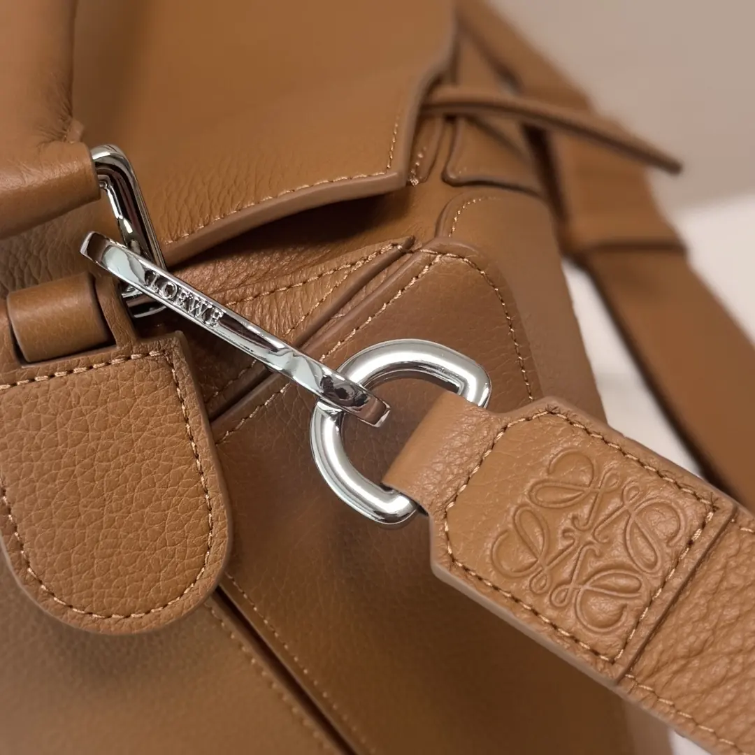 Loewe Style Brown Leather Top Handle Bag Lookbook Reference image 6