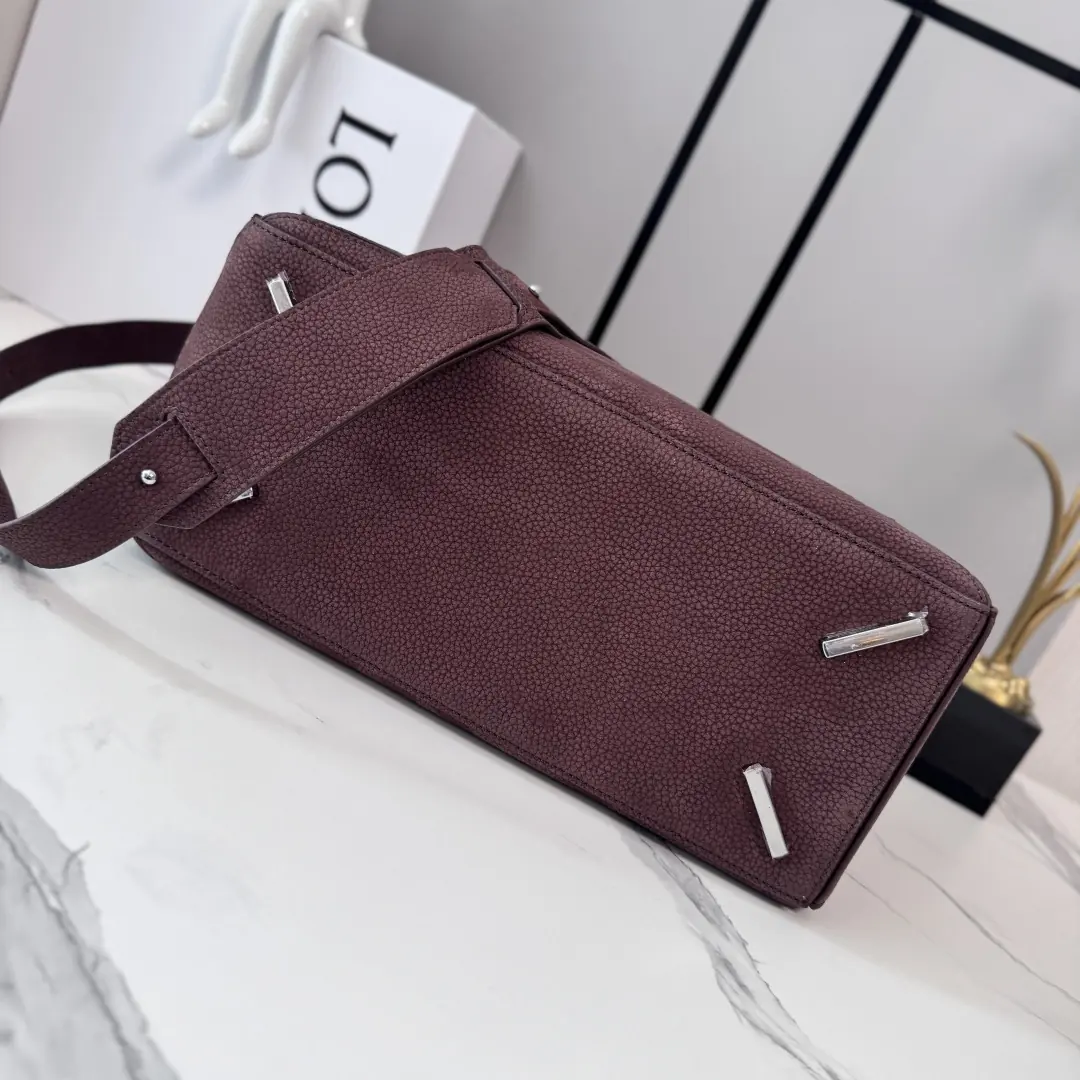 Loewe Style Gold Canvas Shoulder Bag Lookbook Reference image 4