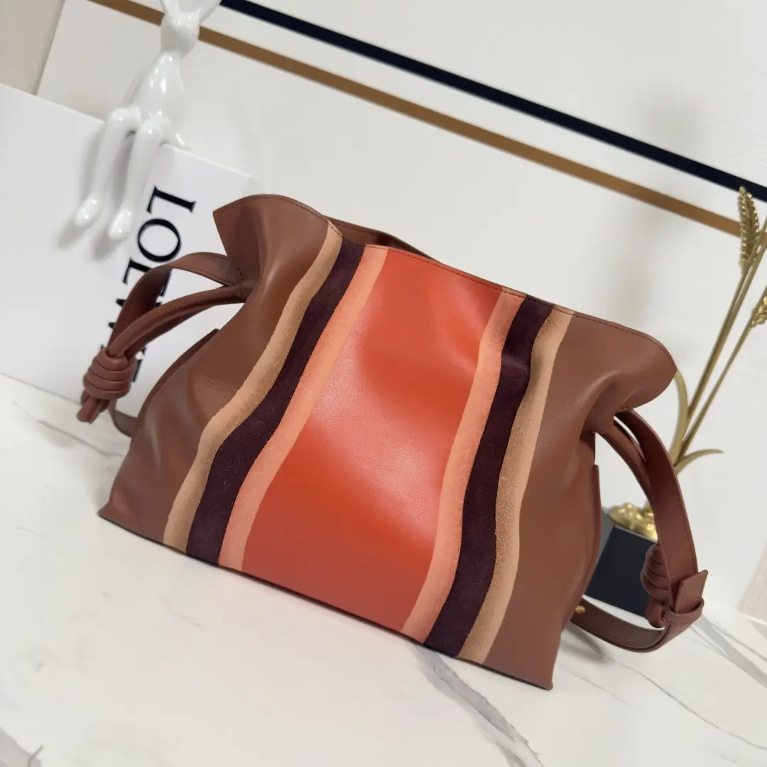 Loewe Style Gold Leather Shoulder Bag Lookbook Reference image 3