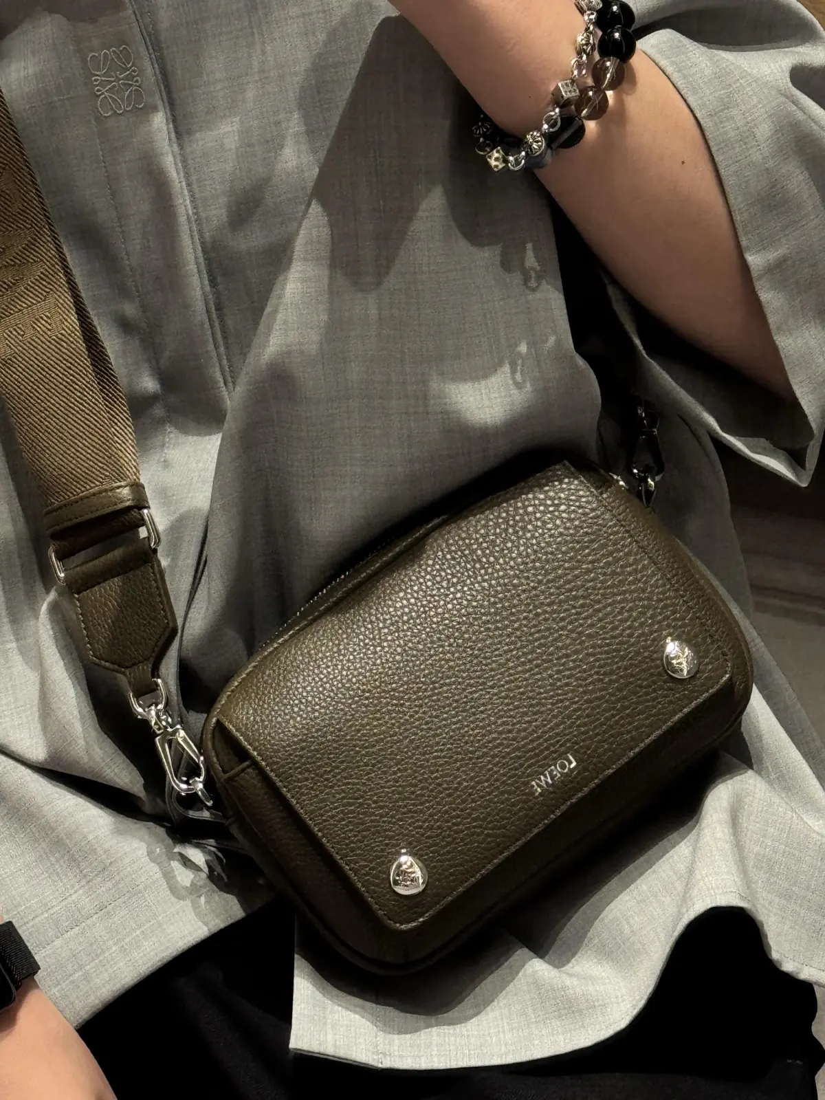 Loewe Style Green Leather Messenger Bag Lookbook Reference image 6