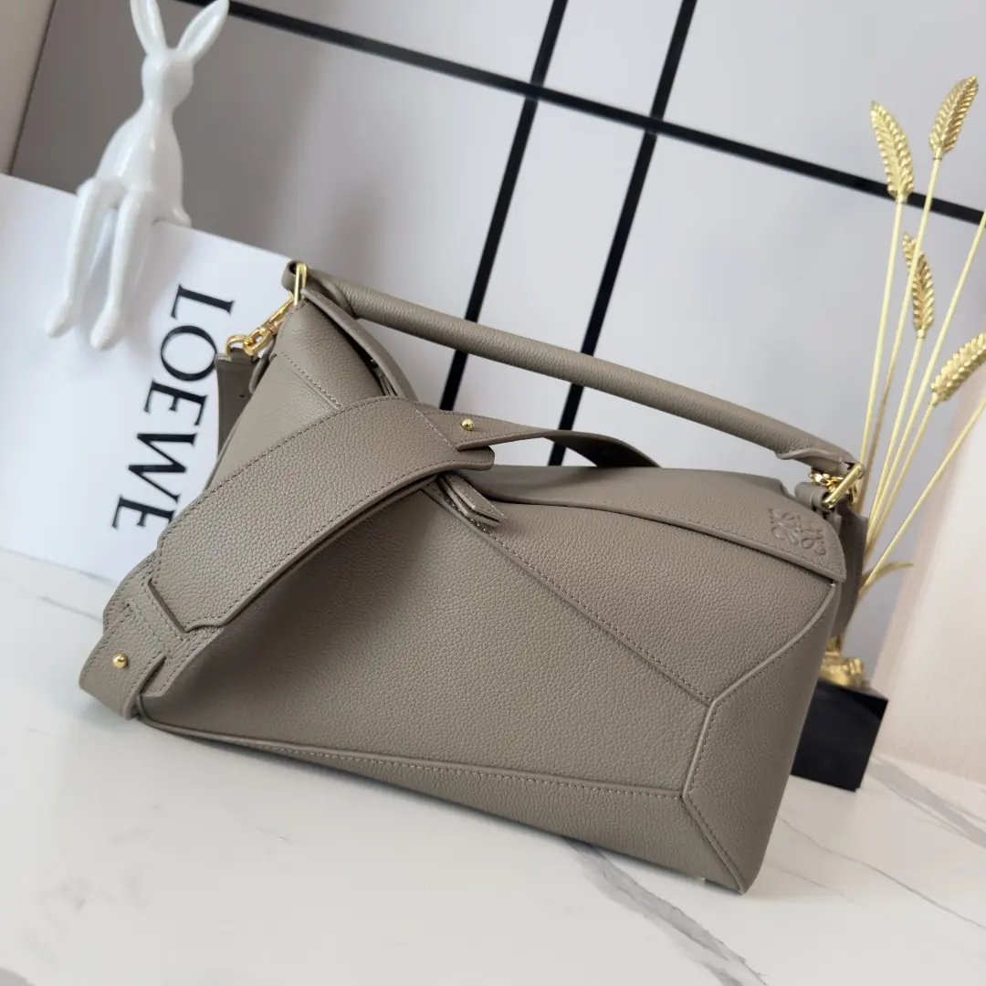 Loewe Style Grey Leather Wallet Lookbook Reference image 1