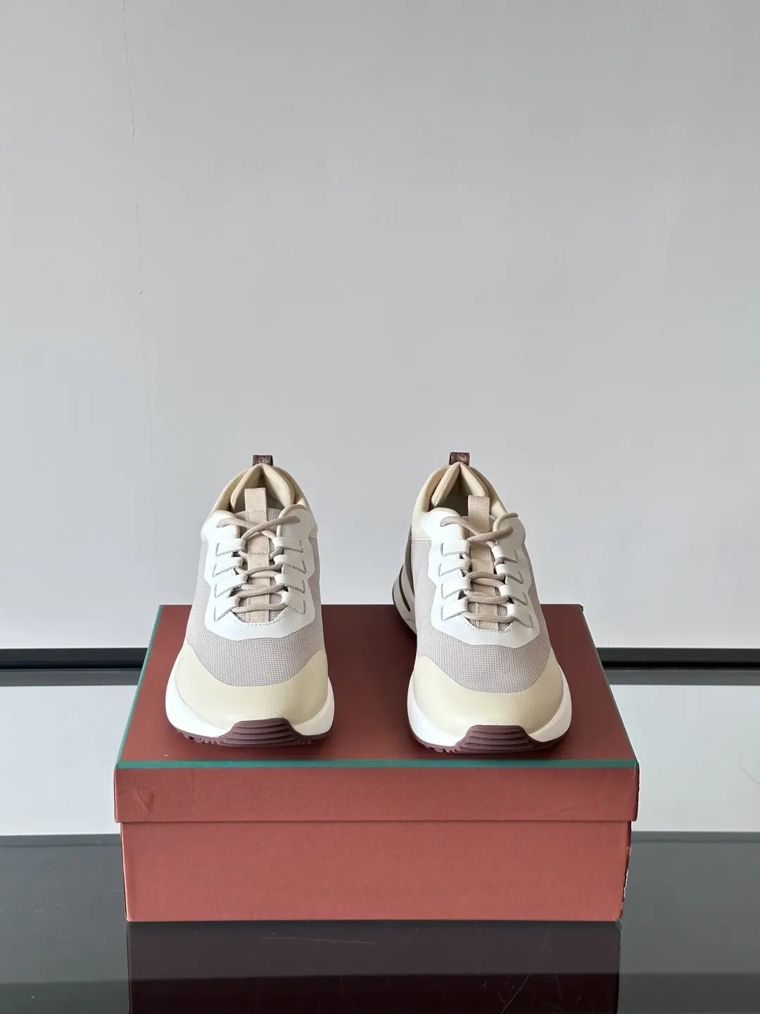 Loro Piana(男) Style Men's Shoes Lookbook Reference image 2
