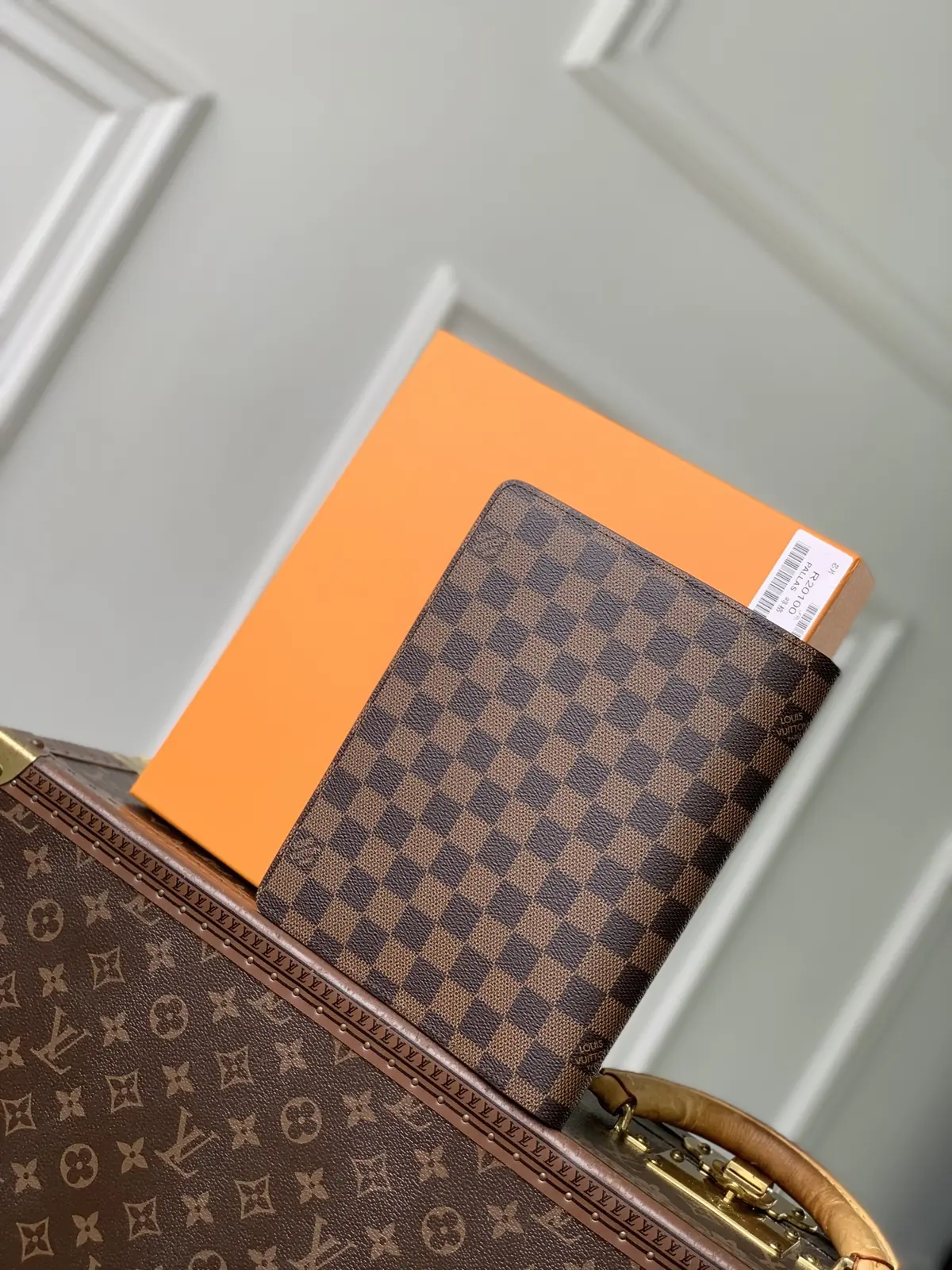 LV Style Beige Canvas Bag Lookbook Reference image 2