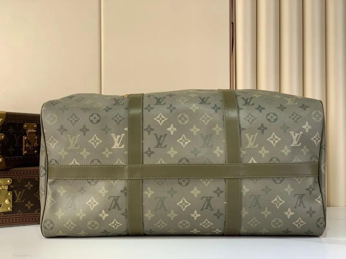 LV Style Beige Canvas Travel Bag Lookbook Reference image 4