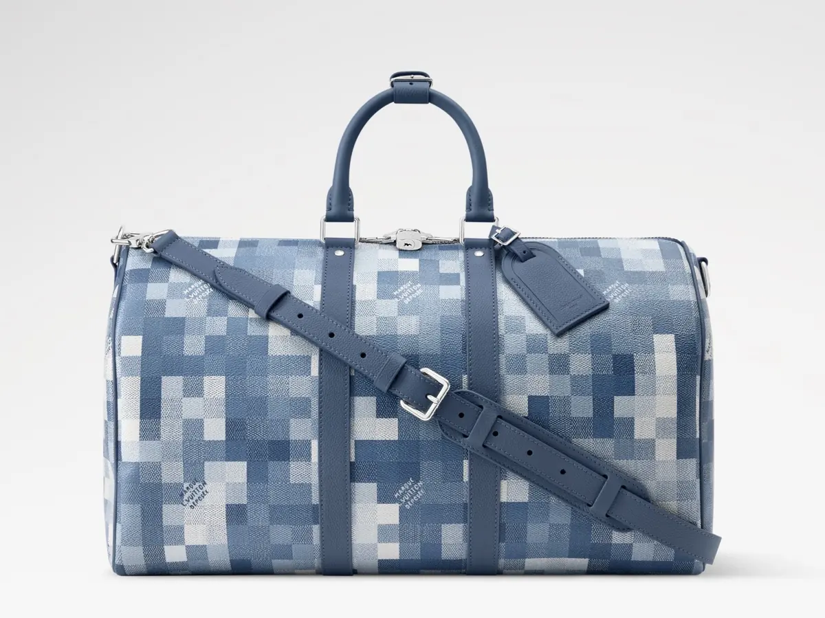 LV Style Beige Canvas Travel Bag Lookbook Reference image 1