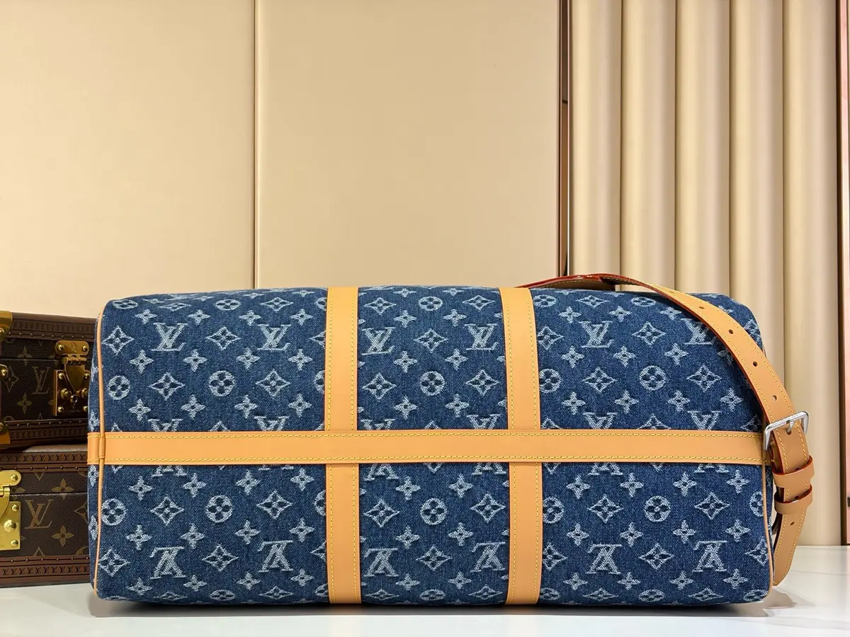 LV Style Beige Denim Travel Bag style reference detail image 4 from source 787730