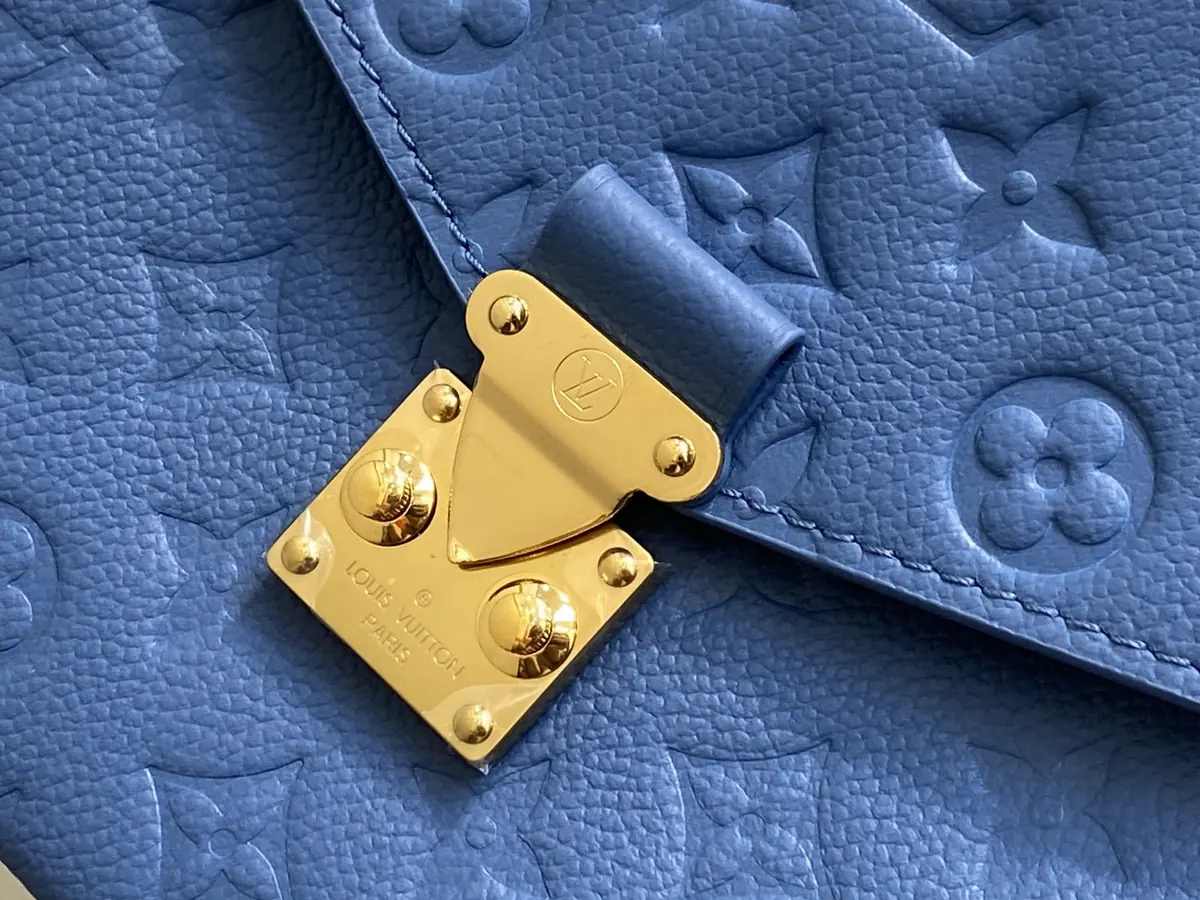 LV Style Beige Leather Backpack Lookbook Reference image 5