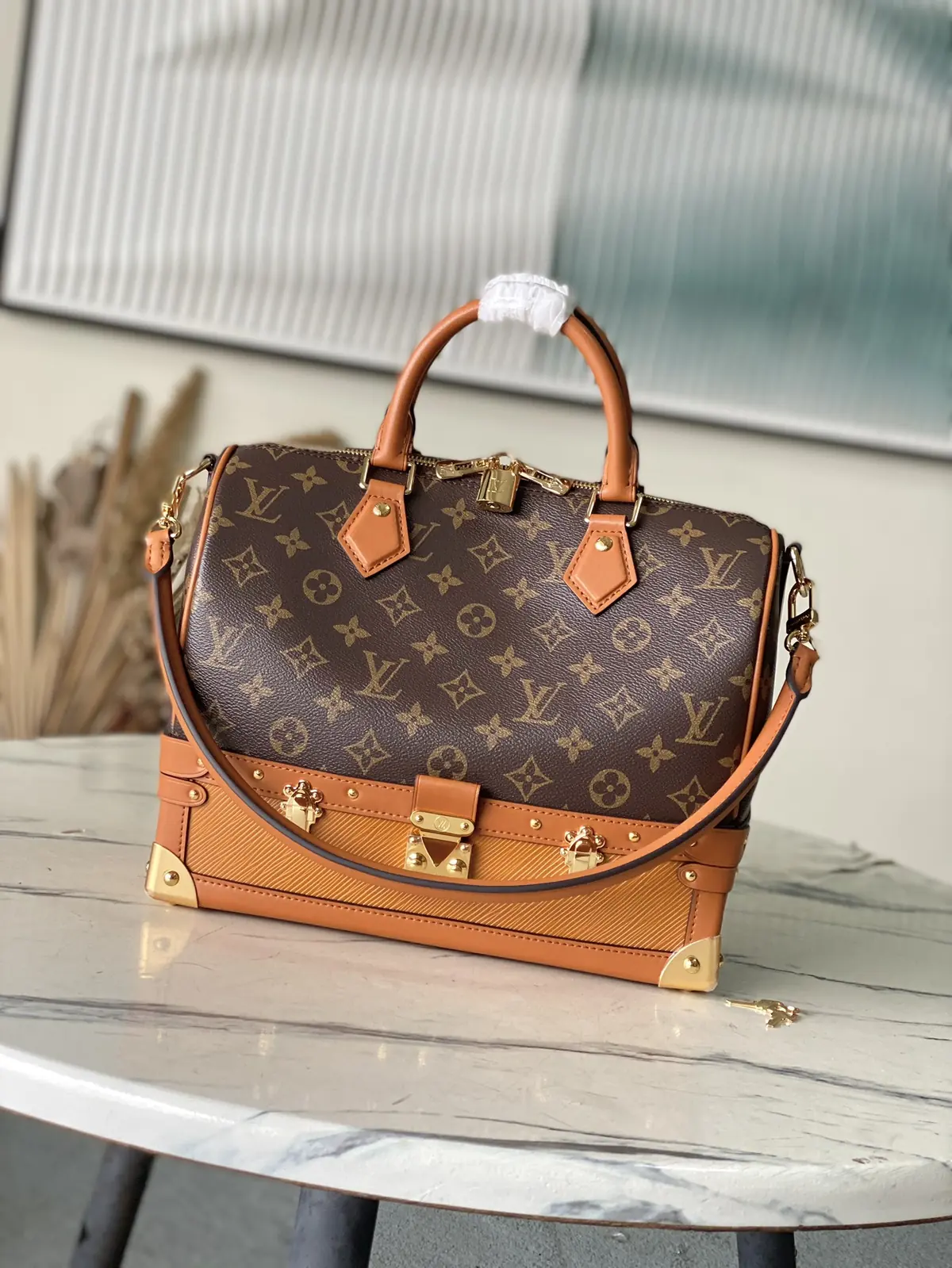 LV Style Beige Leather Bag Lookbook Reference image 1