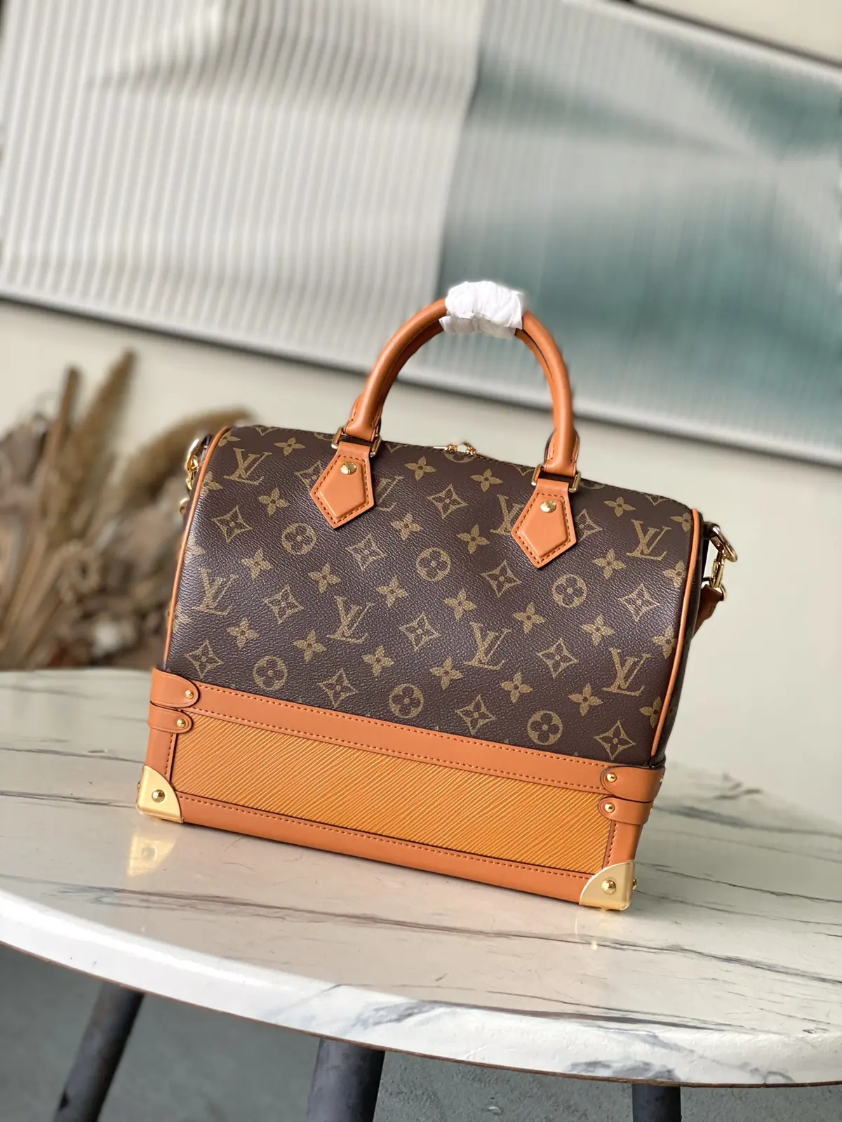LV Style Beige Leather Bag Lookbook Reference image 3