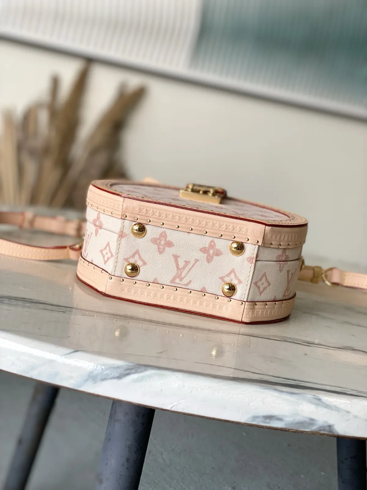 LV Style Beige Leather Bag style reference detail image 3 from source 787729