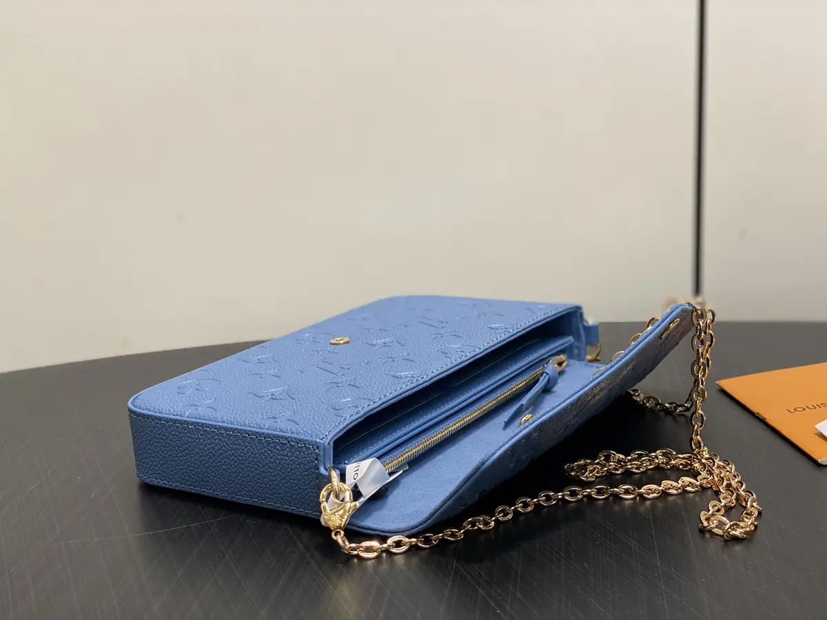 LV Style Beige Leather Clutch Lookbook Reference image 4