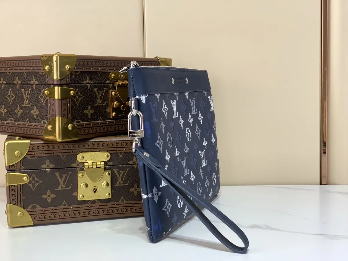 LV Style Beige Leather Clutch Lookbook Reference image 2