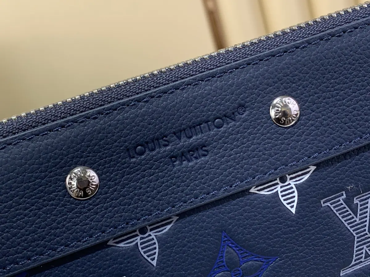 LV Style Beige Leather Clutch Lookbook Reference image 5