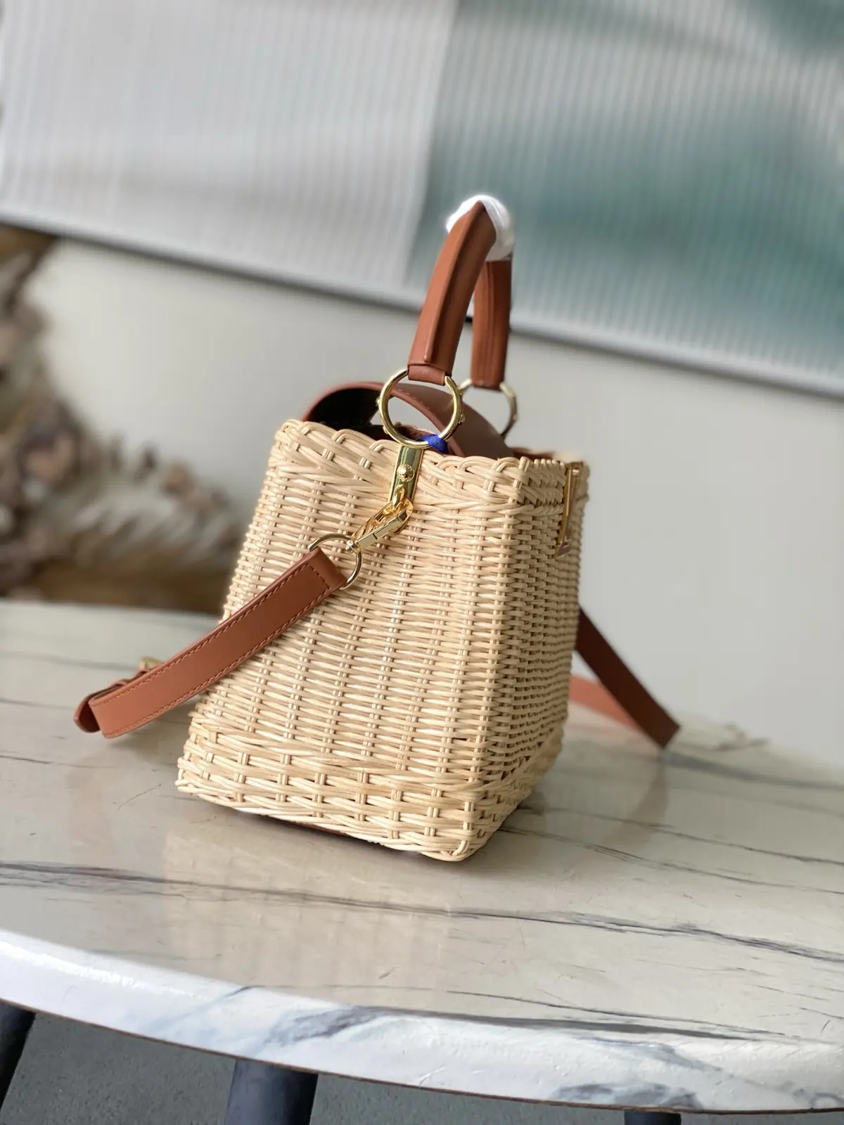 LV Style Beige Leather Crossbody Bag Lookbook Reference image 2