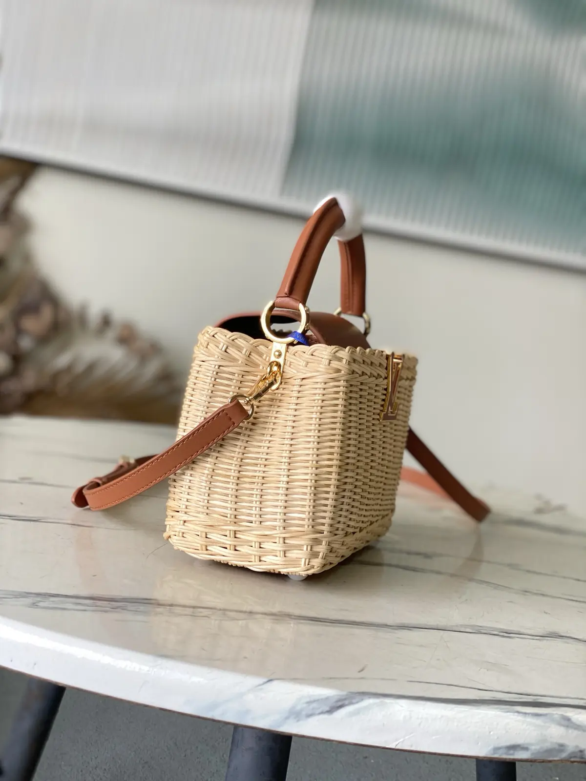 LV Style Beige Leather Crossbody Bag Lookbook Reference image 2