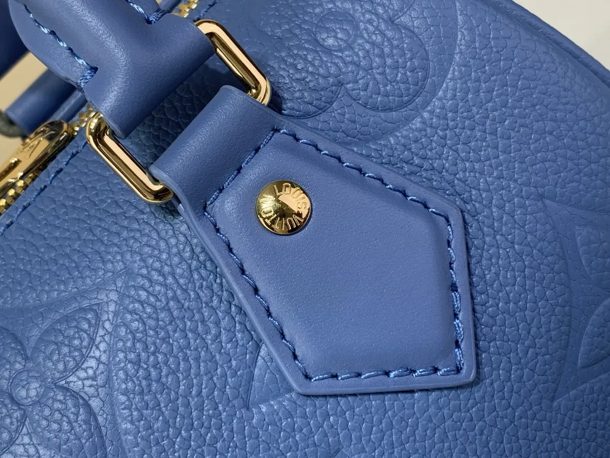 LV Style Beige Leather Crossbody Bag Lookbook Reference image 6