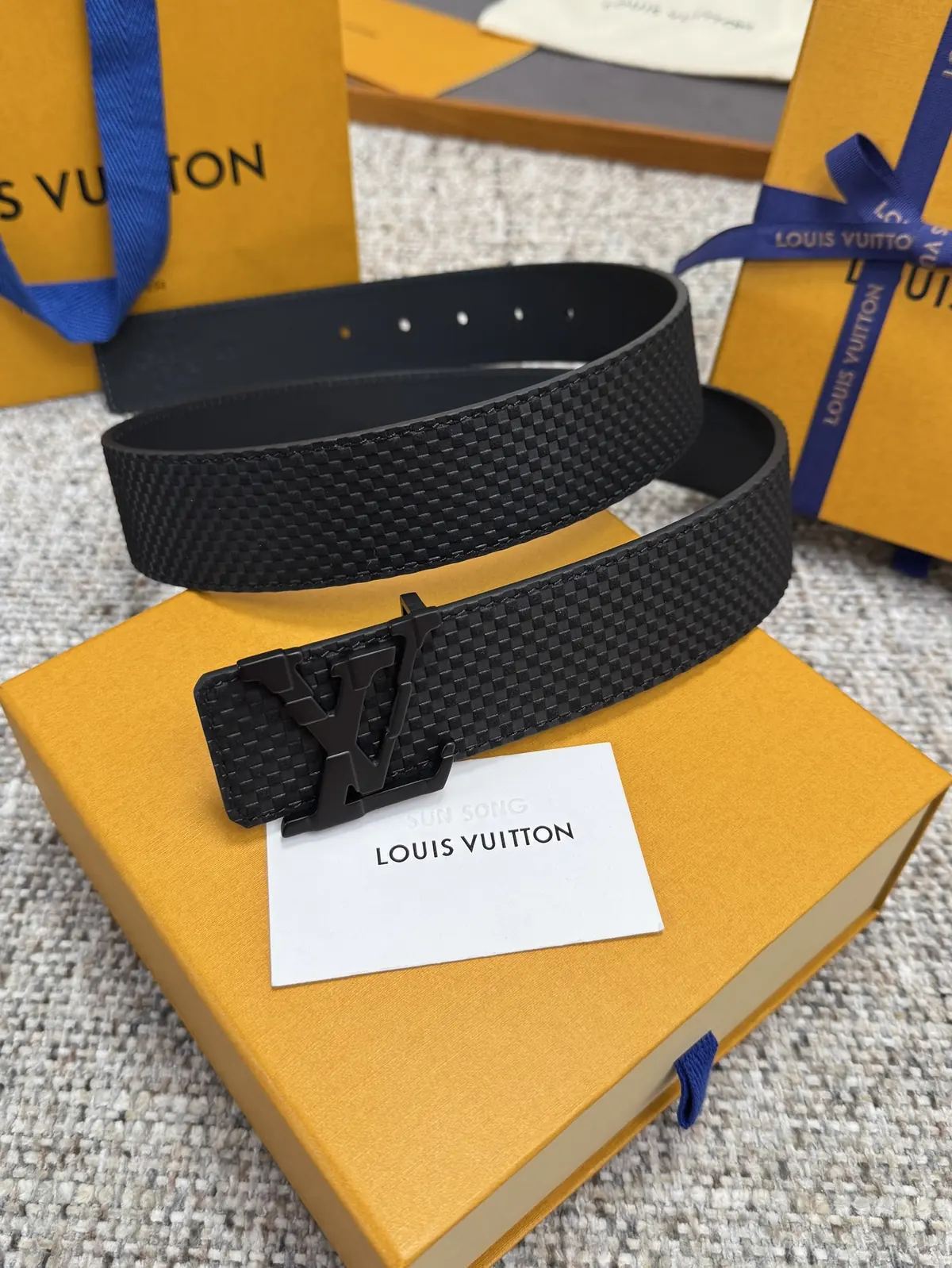 LV Style Beige Leather Men's Belt Lookbook Reference image 1