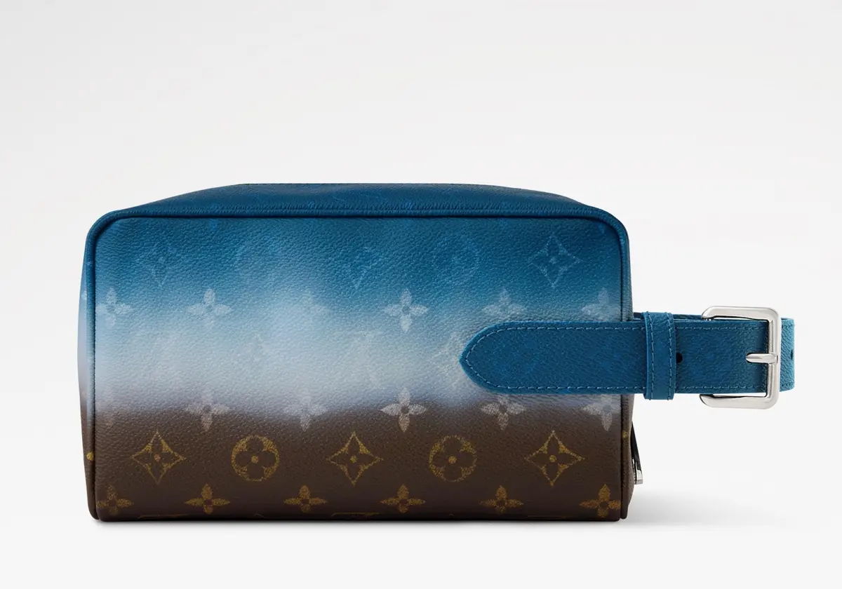 LV Style Beige Leather Toiletry Bag Lookbook Reference image 4