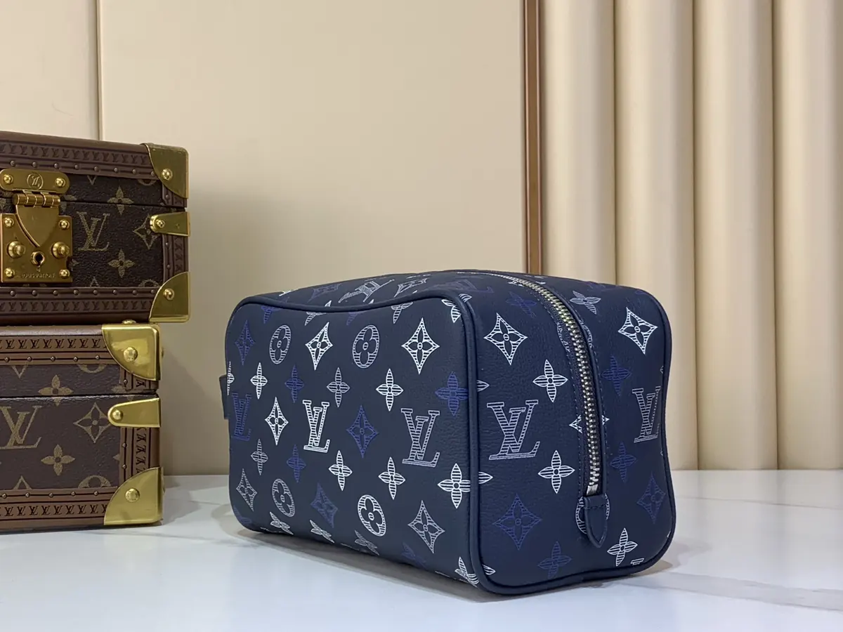 LV Style Beige Leather Toiletry Bag Lookbook Reference image 2