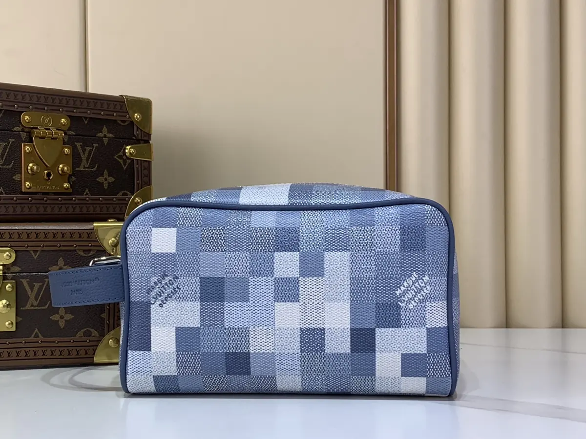 LV Style Beige Leather Toiletry Bag Lookbook Reference image 1