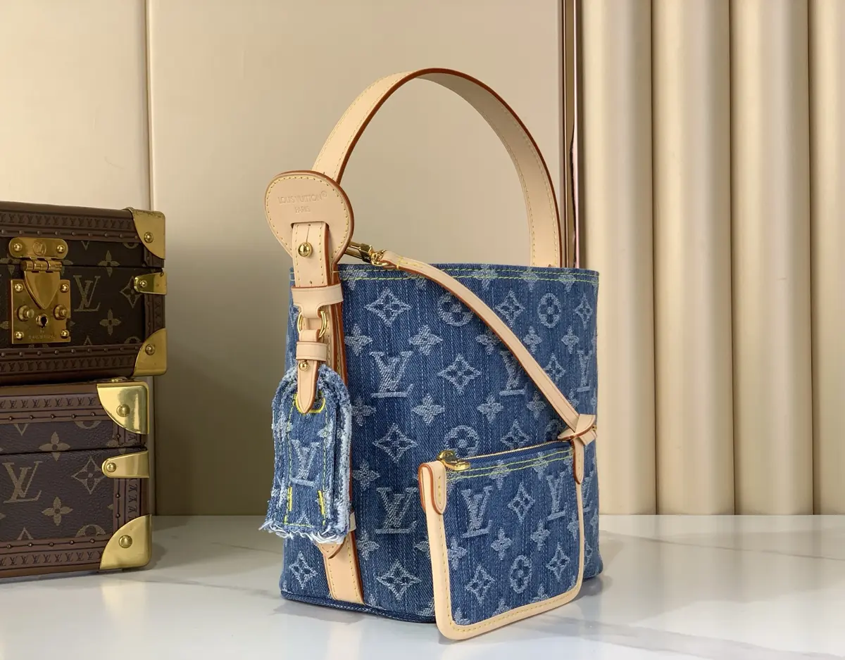 LV Style Beige Leather Top Handle Bag Lookbook Reference image 2