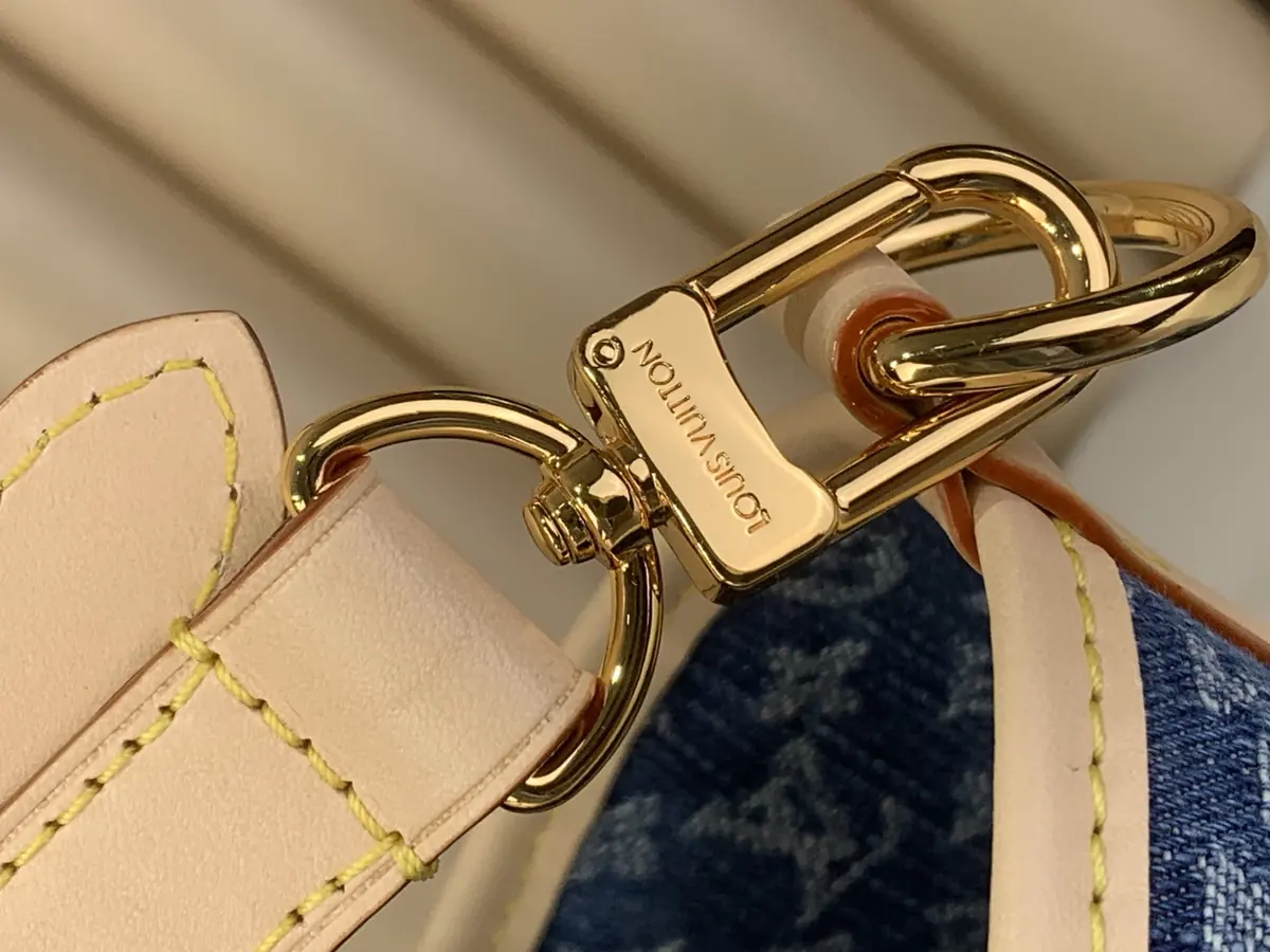 LV Style Beige Leather Top Handle Bag Lookbook Reference image 6