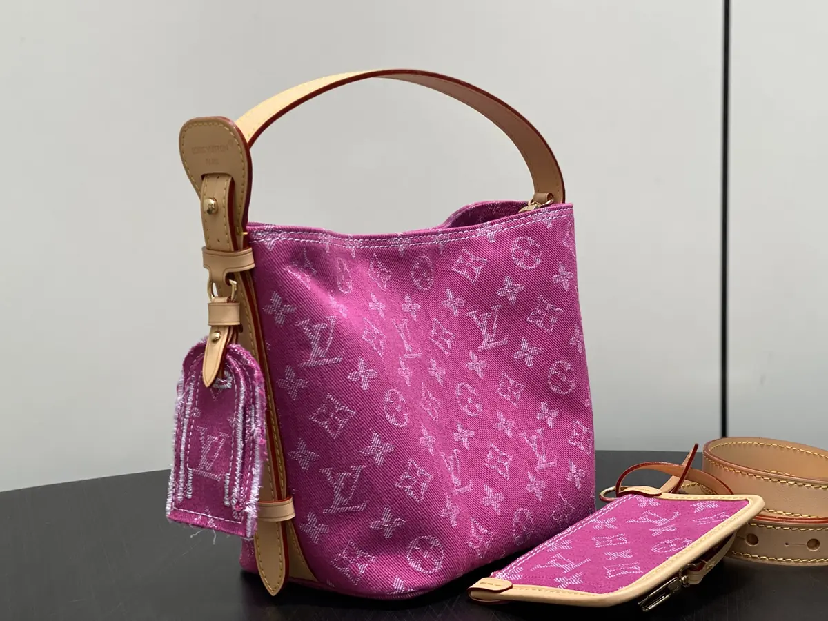LV Style Beige Leather Top Handle Bag Lookbook Reference image 3