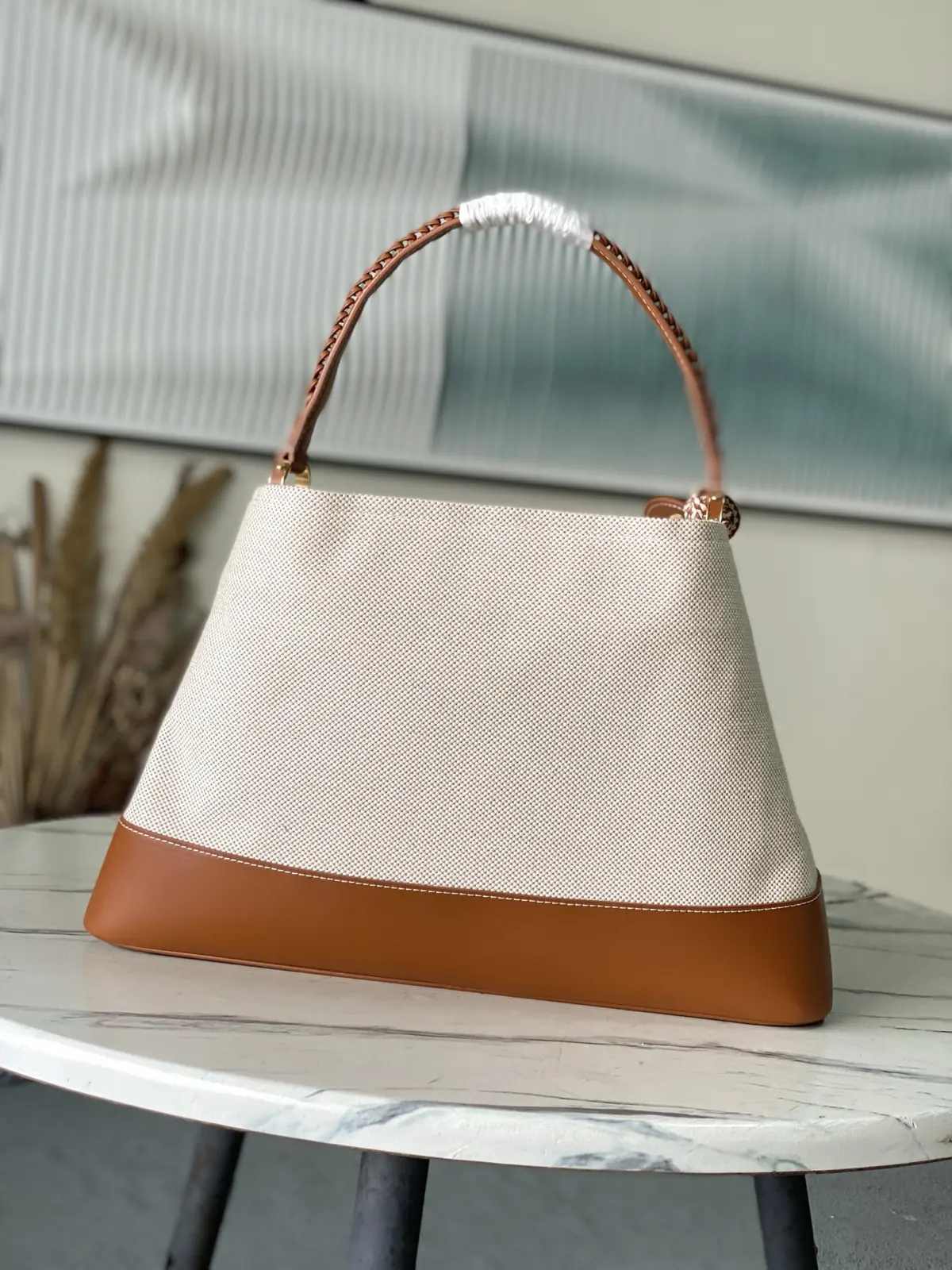 LV Style Beige Leather Top Handle Bag style reference detail image 3 from source 787675