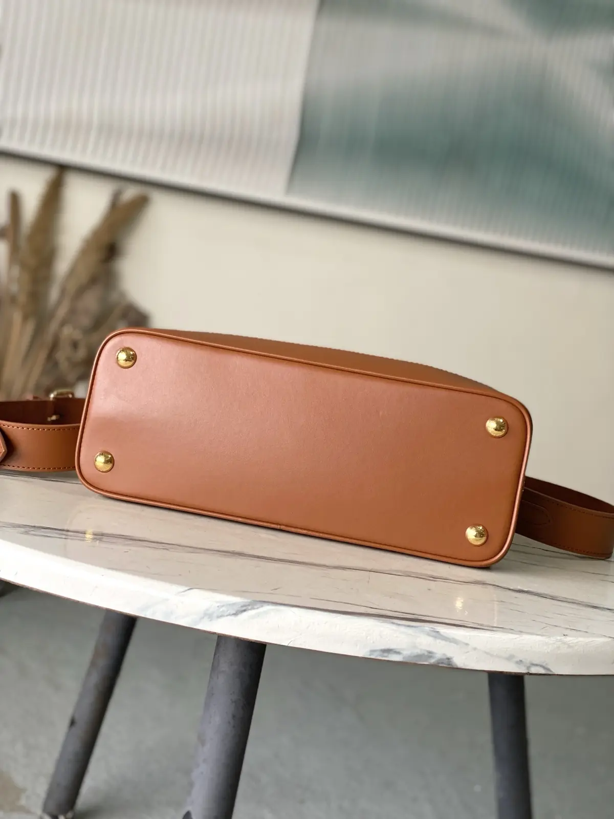 LV Style Beige Leather Top Handle Bag style reference detail image 4 from source 787676