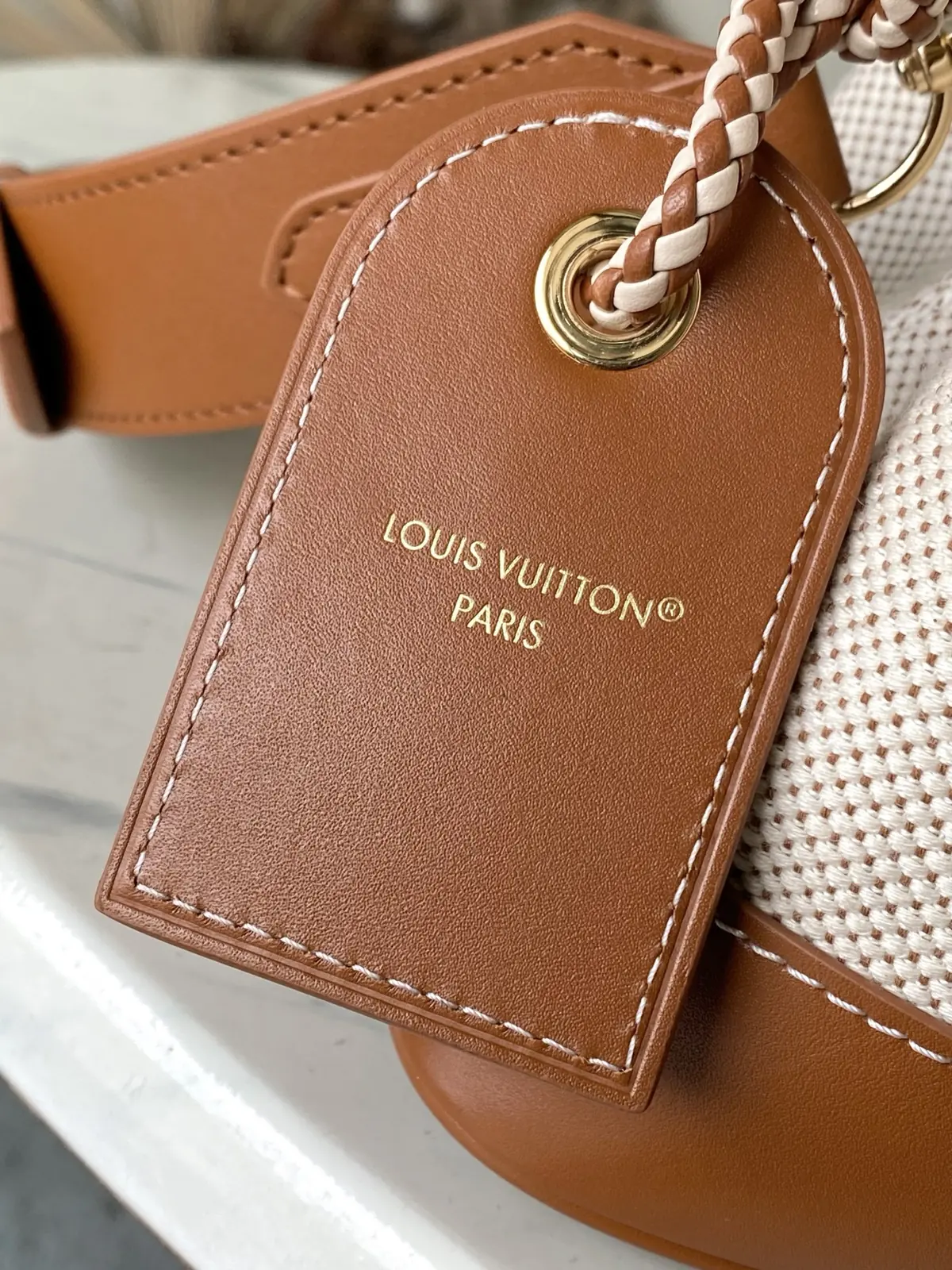 LV Style Beige Leather Top Handle Bag style reference detail image 5 from source 787676