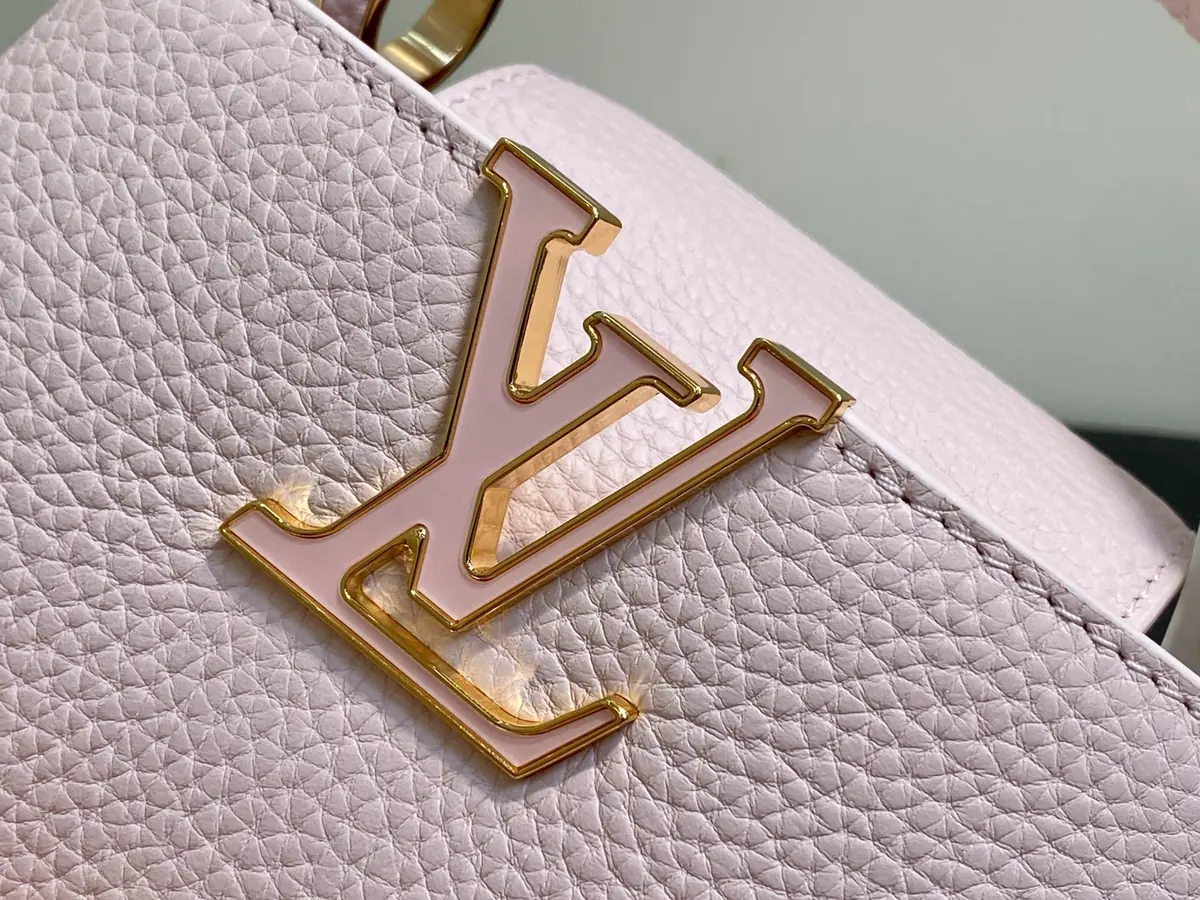 LV Style Beige Leather Top Handle Bag style reference detail image 5 from source 787687