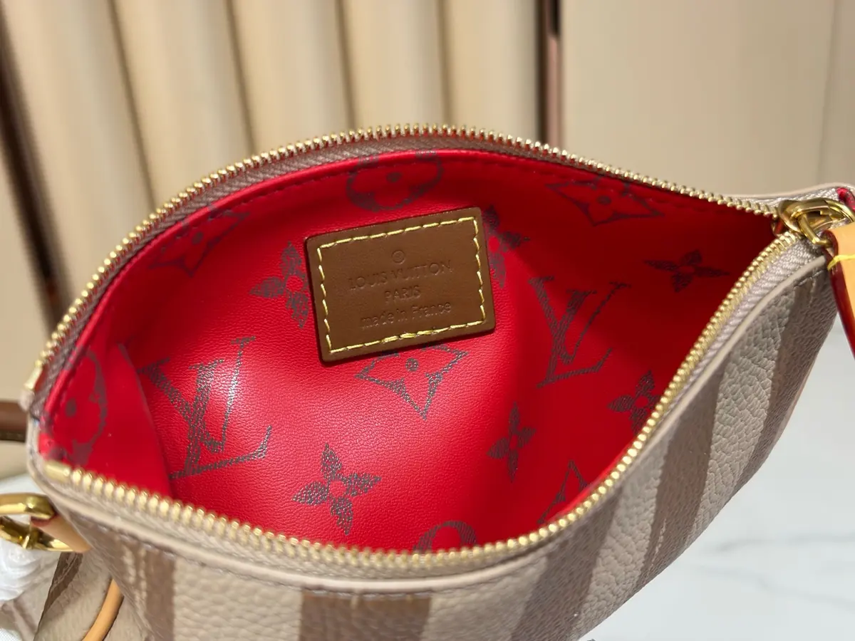 LV Style Beige Leather Top Handle Bag style reference detail image 6 from source 787692